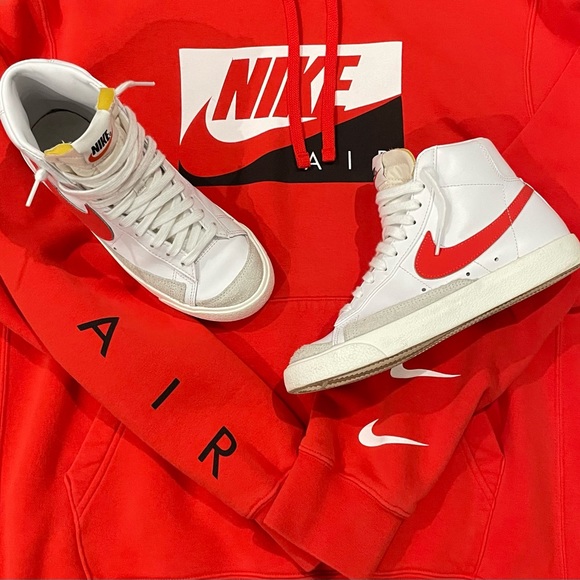 SOLD - Rare Red Nike Blazers - Picture 2 of 2